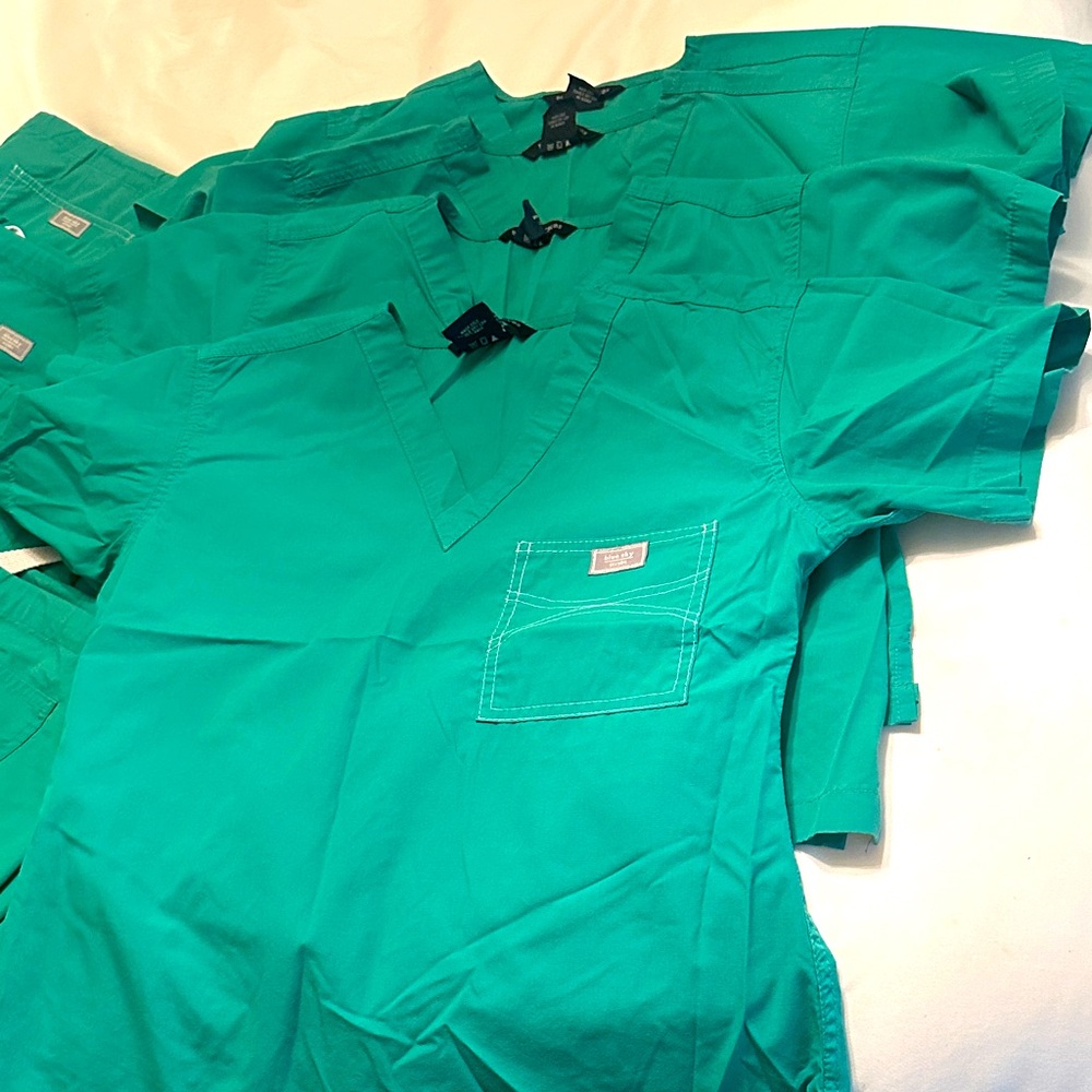 Blue Sky Scrubs.  Set of 4 tops (size S) and 4 pants (size M) Surgical Green.